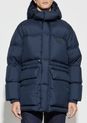 Dūnu virsjaka ar noņemamu kapuci