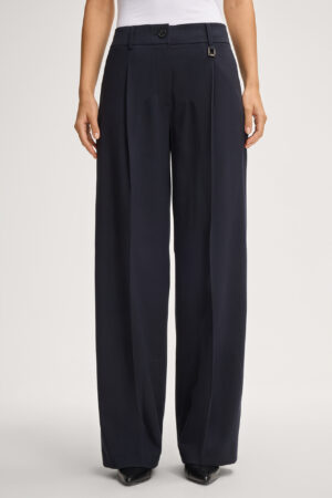 Bikses ar elastīgu logo dizaina jostu