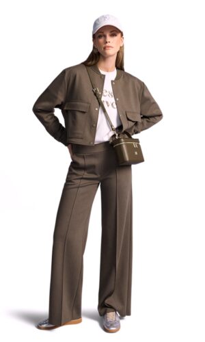 Platas bikses ar vertikālām nošuvēm, pelēkbrūnas