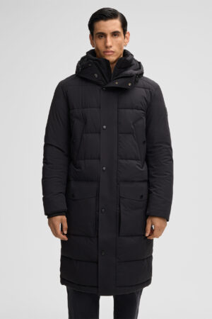 Stepēts mētelis ar dubultu aizdari, melns