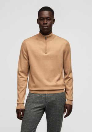 Smilšu brūns džemperis ar rāvējslēdzēja aizdari