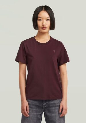 Bordo T-krekls ar logo izšuvumu