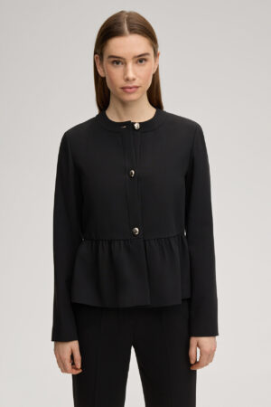 Žakete ar volānu apakšmalā