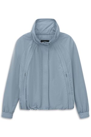 Vējjaka ar divvirziena rāvējslēdzēja aizdari