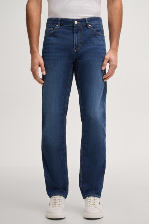 Tumši zili vasaras džinsi ar kontrastējošām detaļām