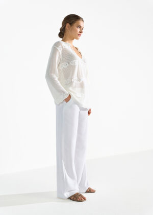 Baltas plata piegriezuma bikses sievietēm