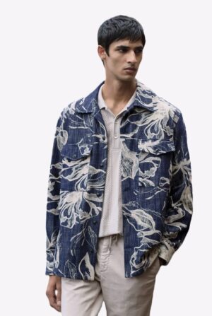 Kreklveida džinsu jaka ar augu motīvu rakstu