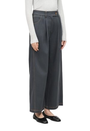 Zilpelēkas plata piegriezuma bikses ar ielocēm