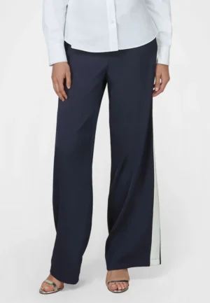 Bikses ar kontrastējošas svītras akcentu sānos