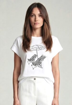 T-krekls ar grafisku attēlu