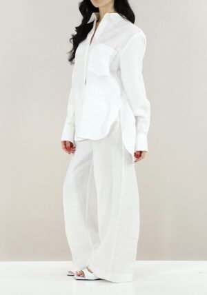 Burzīta auduma krekls ar sānu šķēlumiem