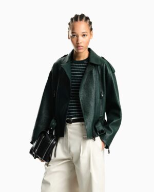 Ādas virsjaka ar sprādzējamu jostu